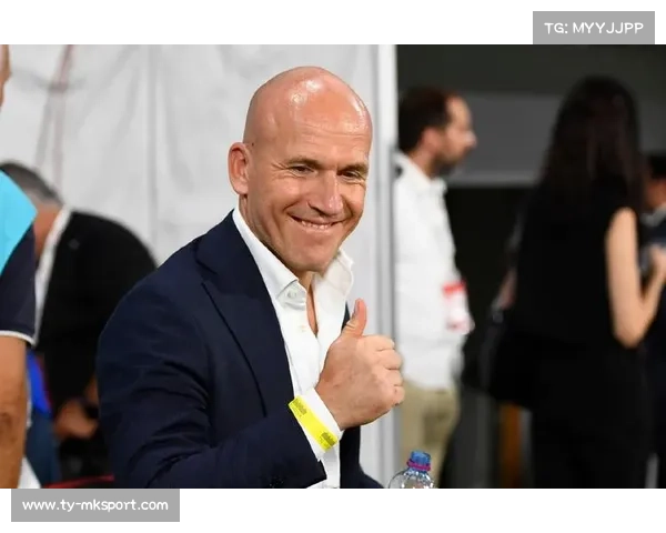 津琴科赛季报销，阿贾克斯冬窗新援仅出场20分钟便接受膝盖手术