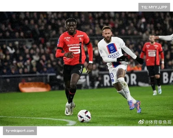 雷恩中场杜埃接受专访，谈个人成长与球队争夺欧战席位的目标